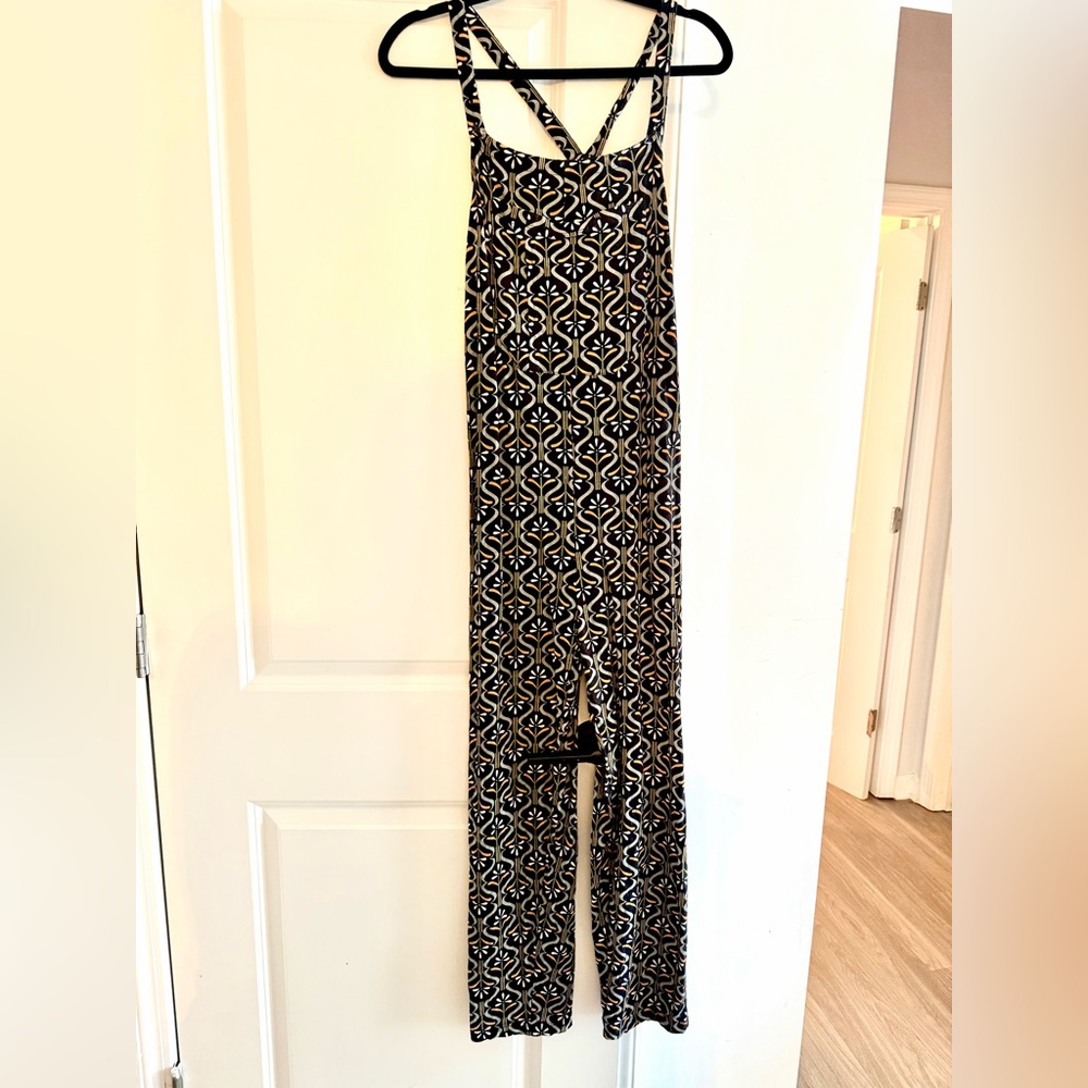 Black Patterned Sleeveless Jumpsuit